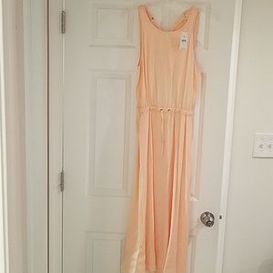 Brand new womens peach dress open back